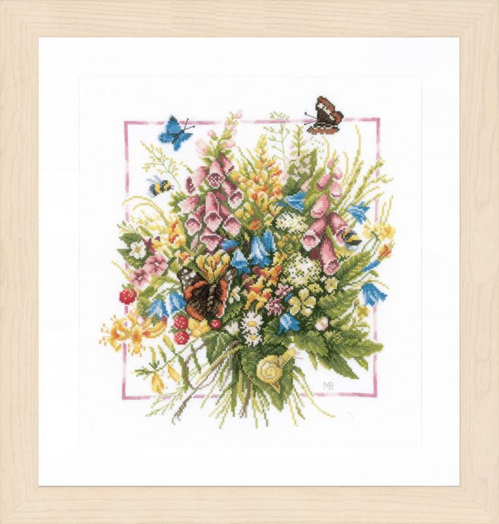 PN-0144571 Набор для вышивания LANARTE "Summer bouquet"